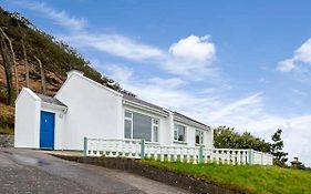 Rossbeigh Beach Cottage No 6